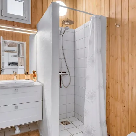 Gunborg - 2-5km From The Sea By Interhome *