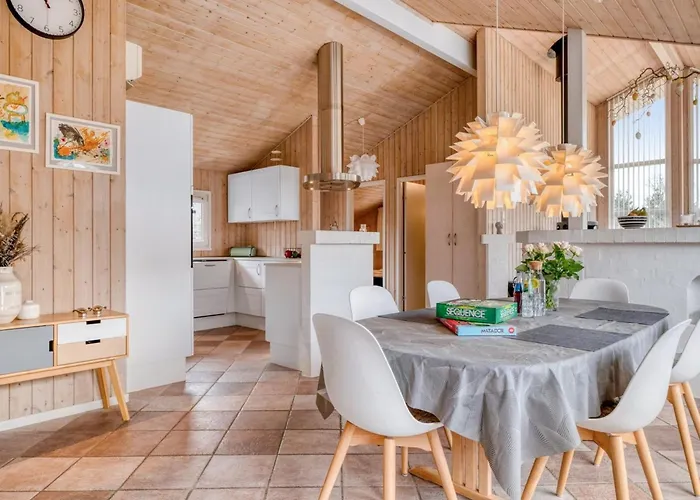Casa vacanze Gunborg - 2-5km From The Sea By Interhome